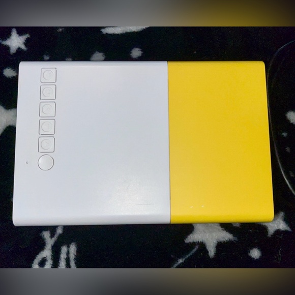 Small Projector - Picture 2 of 6